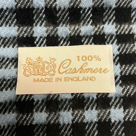 100% Cashmere Unisex Blue Plaid Tassel Winter Scarf 72” by 12.5” - Picture 12 of 12